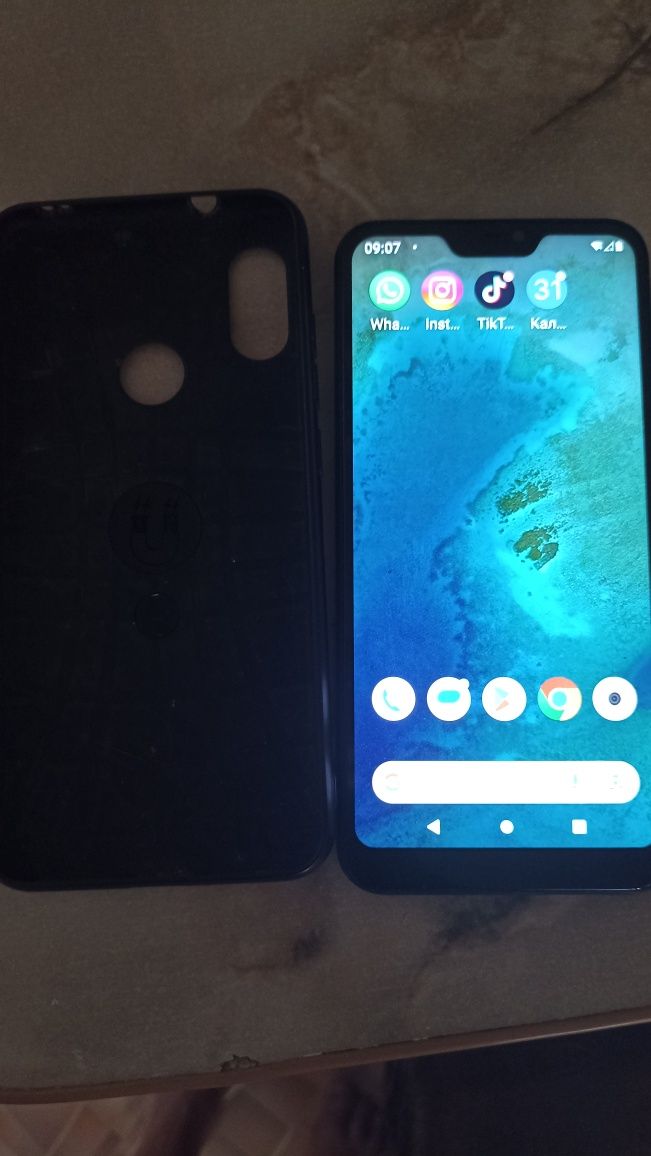 Смартфон Mi A2Lite