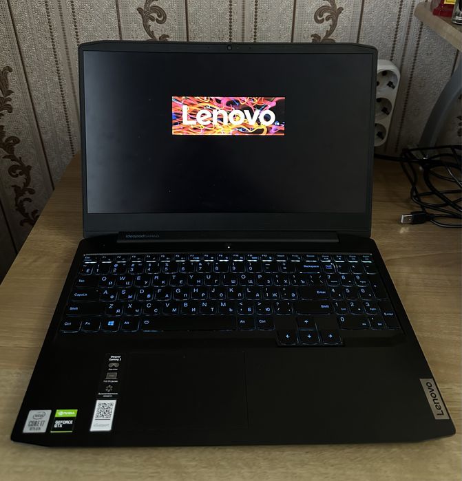 Lenovo IdeaPad Gaming 3 / Core i7 / 8 ГБ / SSD 512 ГБ