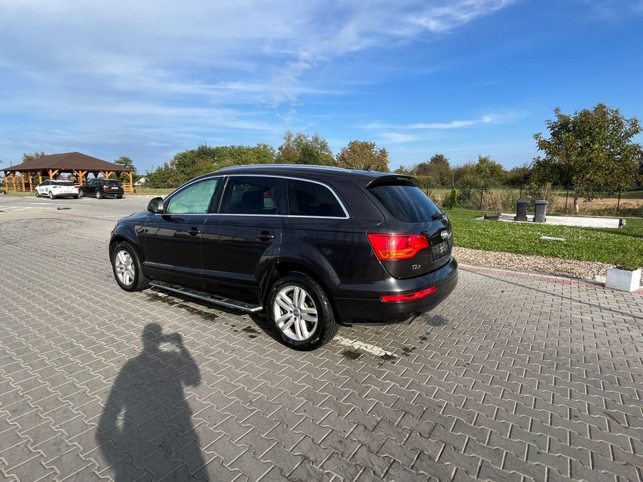 Dezmembrez audi Q7 3.0 240 cai cod motor casa
