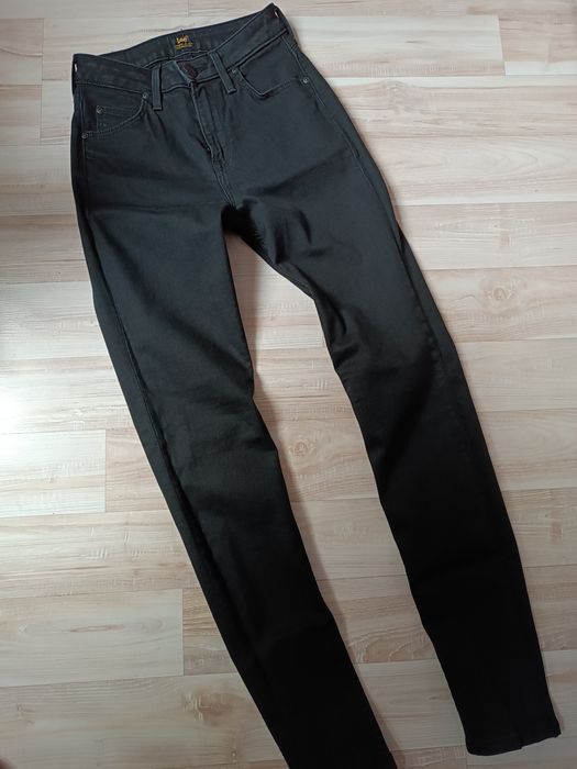 Дънки с висока талия Lee