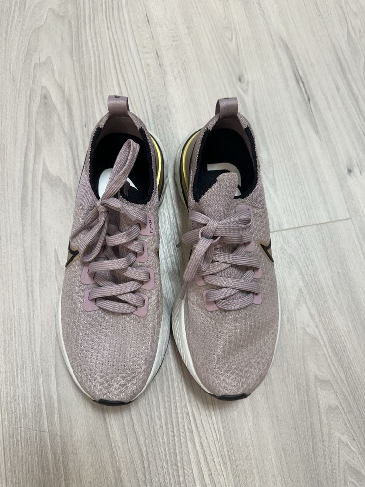 Sneakers Nike Wmns React Infinity Run “Plum Fog”