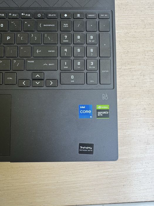 HP victus core i5