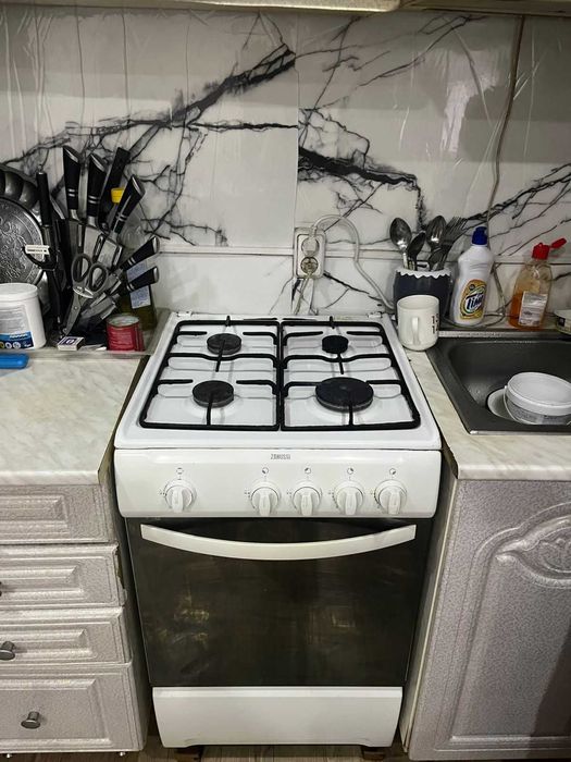 Газовый плита продам