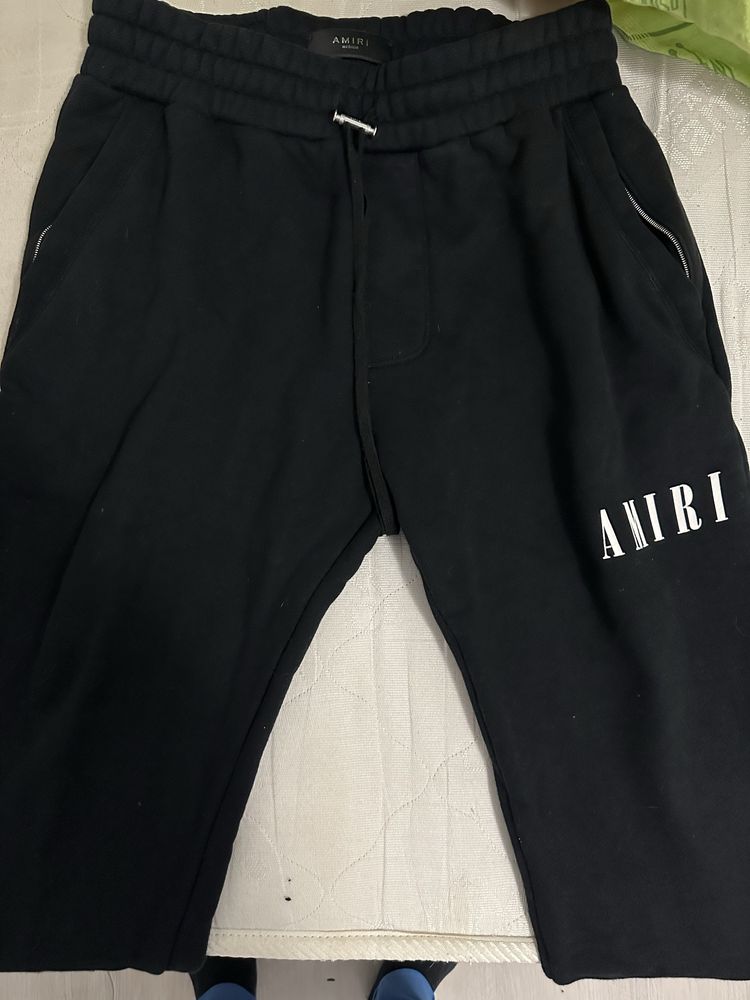 Vand pantaloni amirii