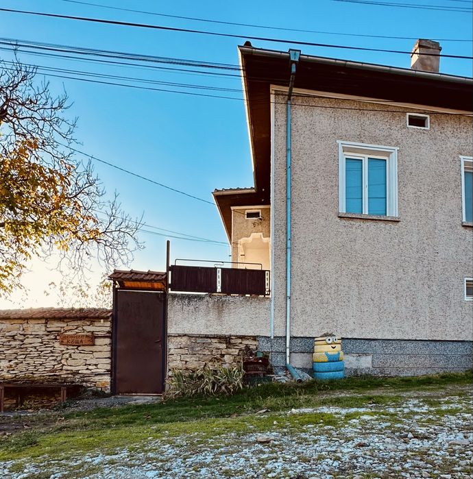 Къща под наем „Сингилия“ – село Леденик (4-5човека)