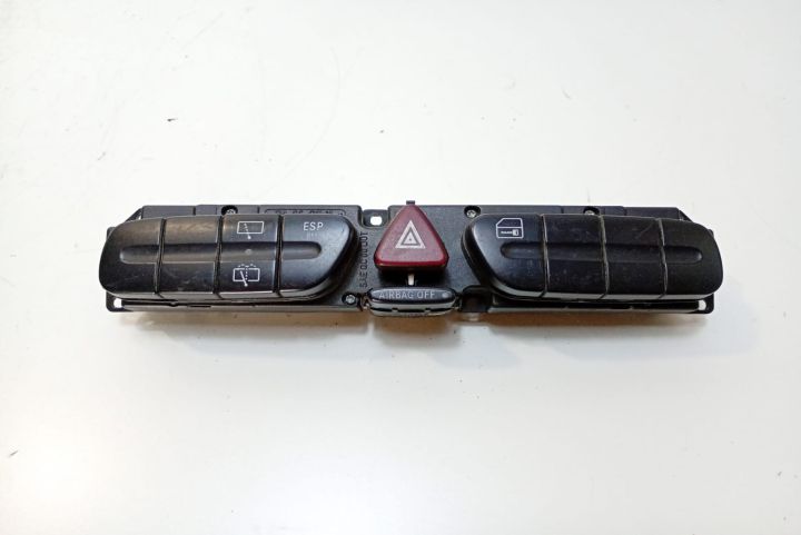 Ansamblu butoane  Buton avarie 2038218258 Mercedes-Benz C-Class W203/