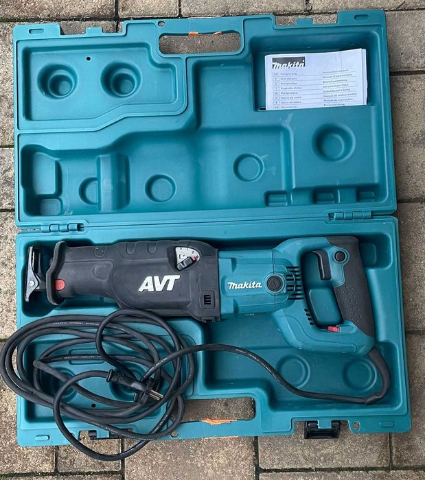Fierăstrău sabie Makita JR3070CT – 1510W