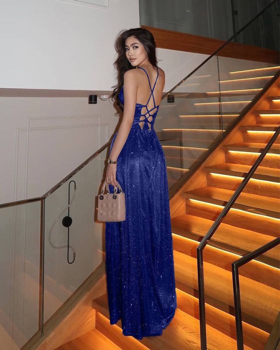 Вечерние платья