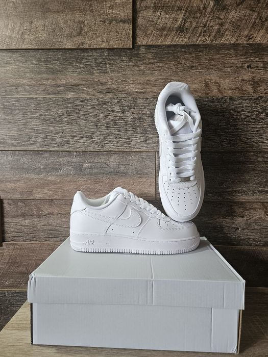 Nike Air Force 1 Low White 42,43 în STOCK