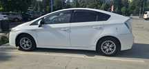 inchiriez Prius 3 / Rate