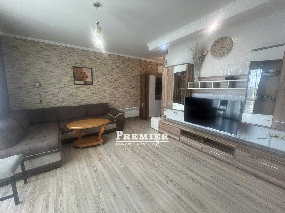 Продава се Двустаен апартамент в Бургас, Лазур - 70 кв.м за 5000 €/кв.м - Снимка #4