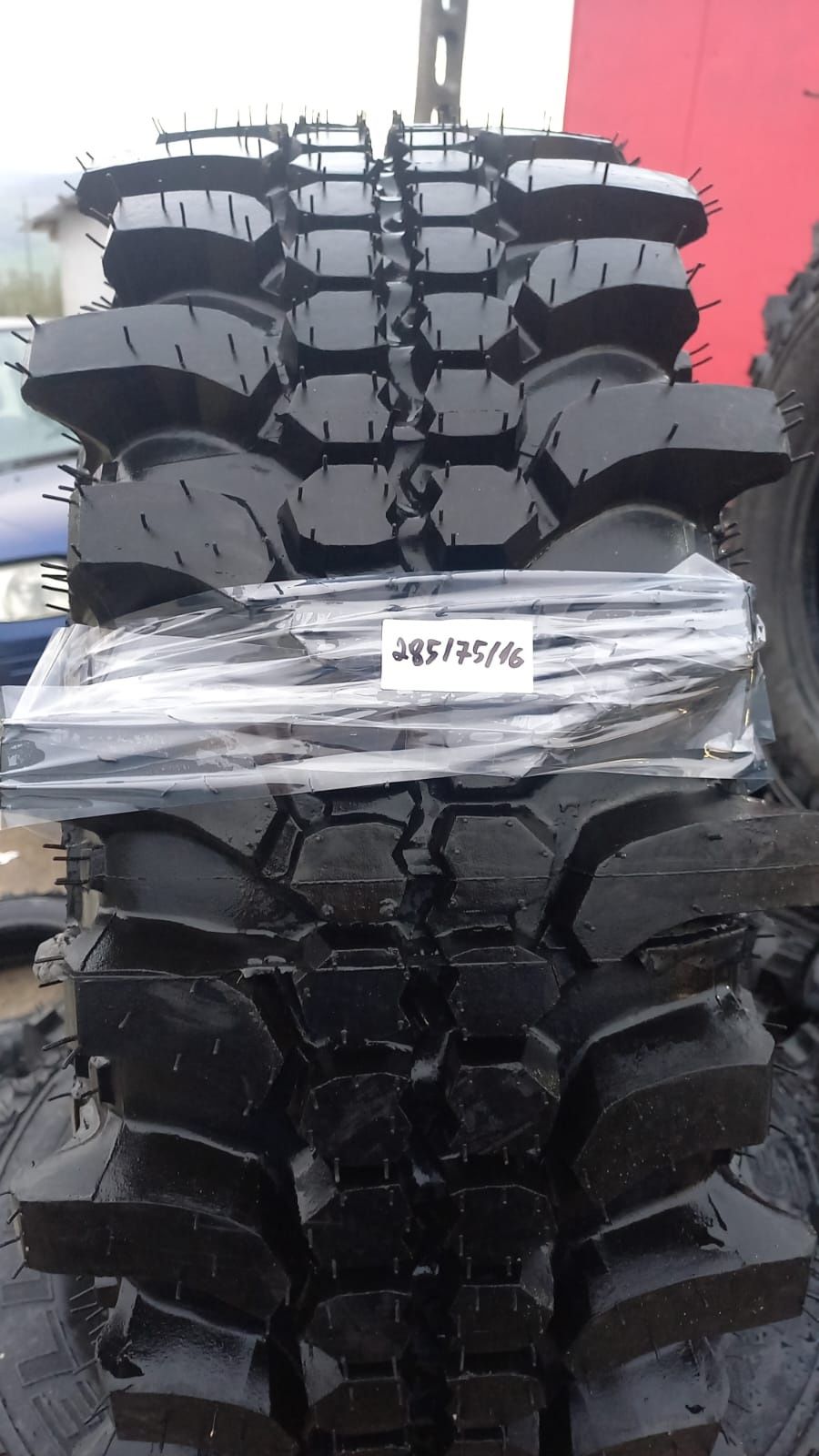 Simex 285 75 r16 off road