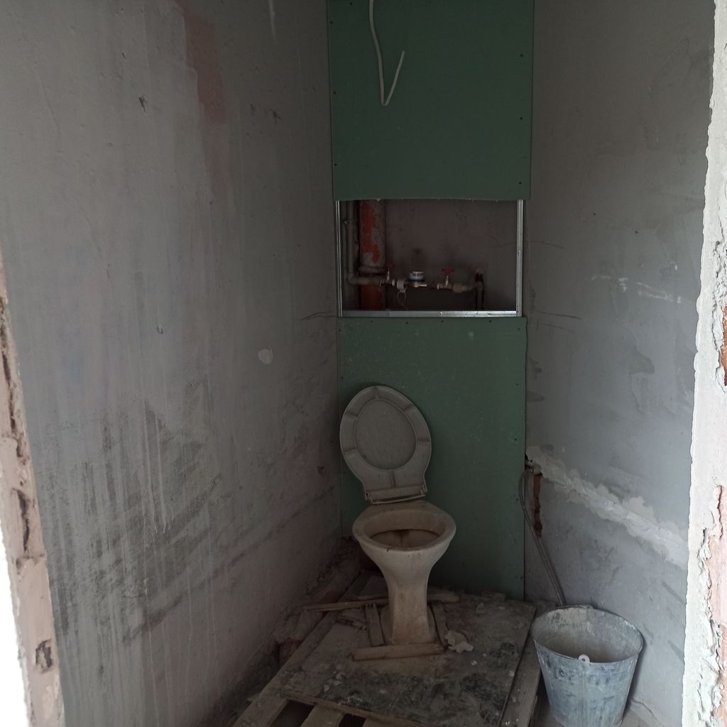 Продава се Магазин в Казанлък - 60 кв.м за 1573 €/кв.м - Снимка #3