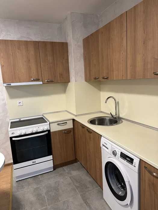 Дава се под наем Двустаен апартамент в София, Света Троица - 58 кв.м за 600 € - Снимка #1