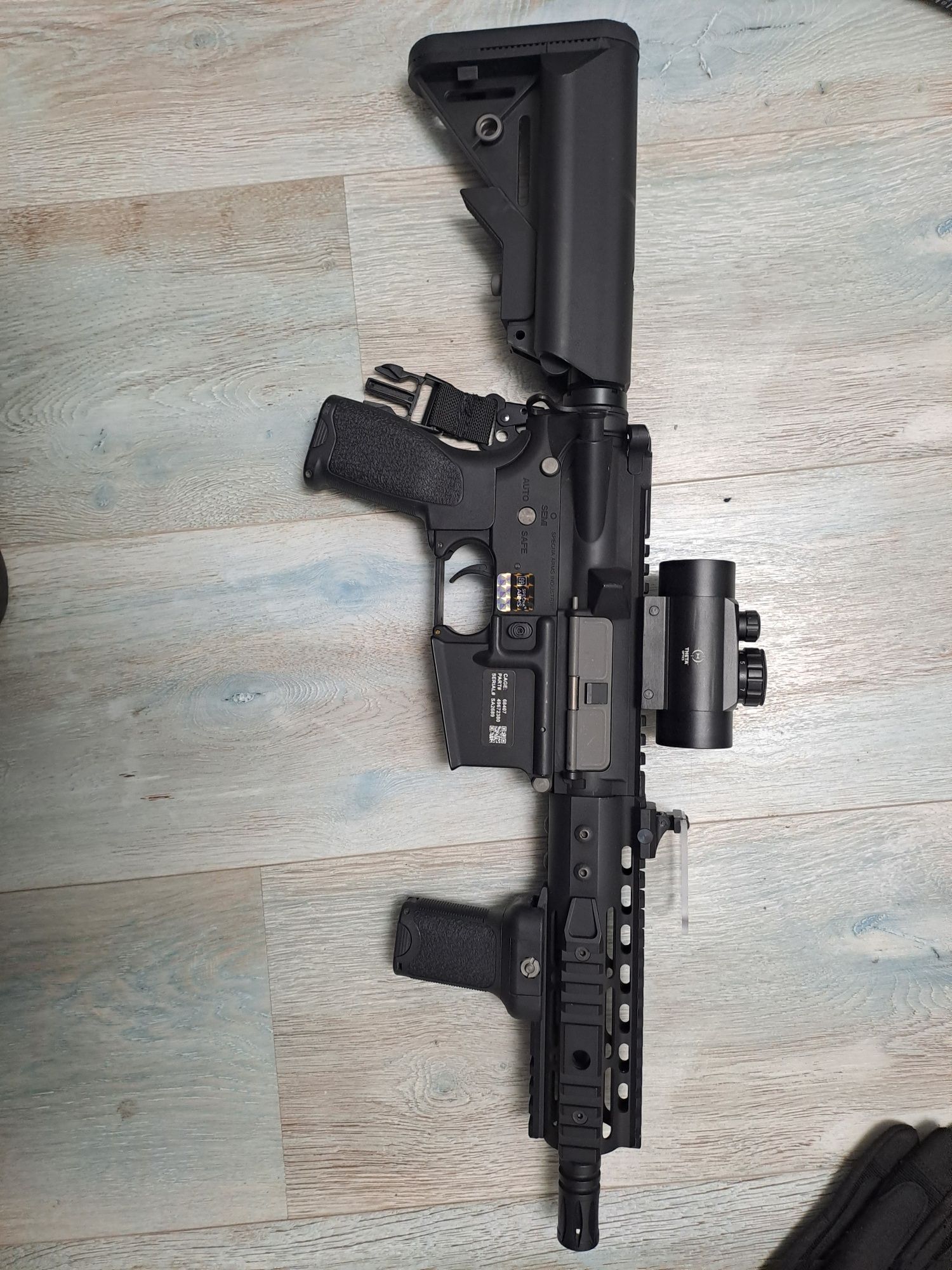 M4 specna arms edge si echipament airsoft