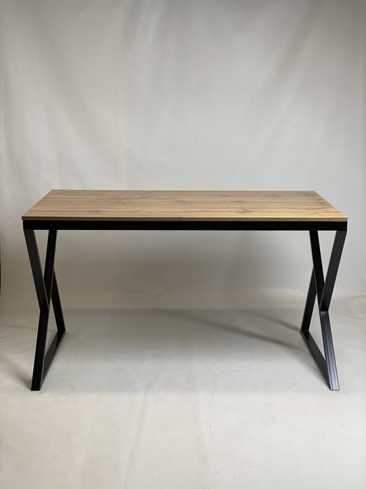 Компьютерный стол лофт