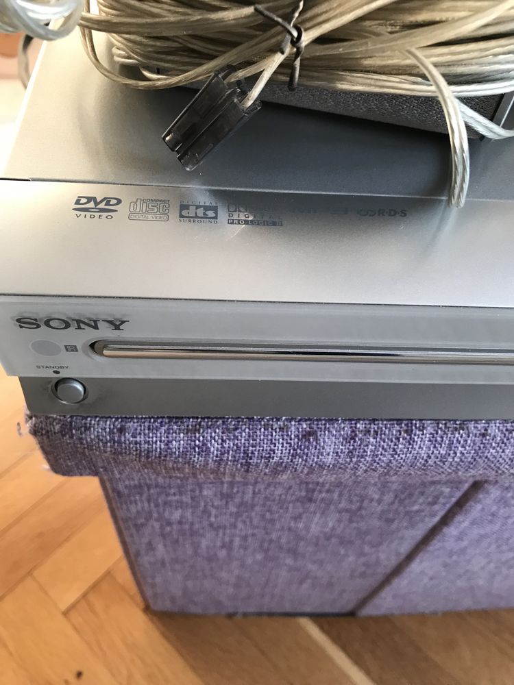 DVD Sony домашно кино