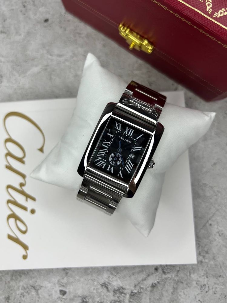 Женские часы Cartier