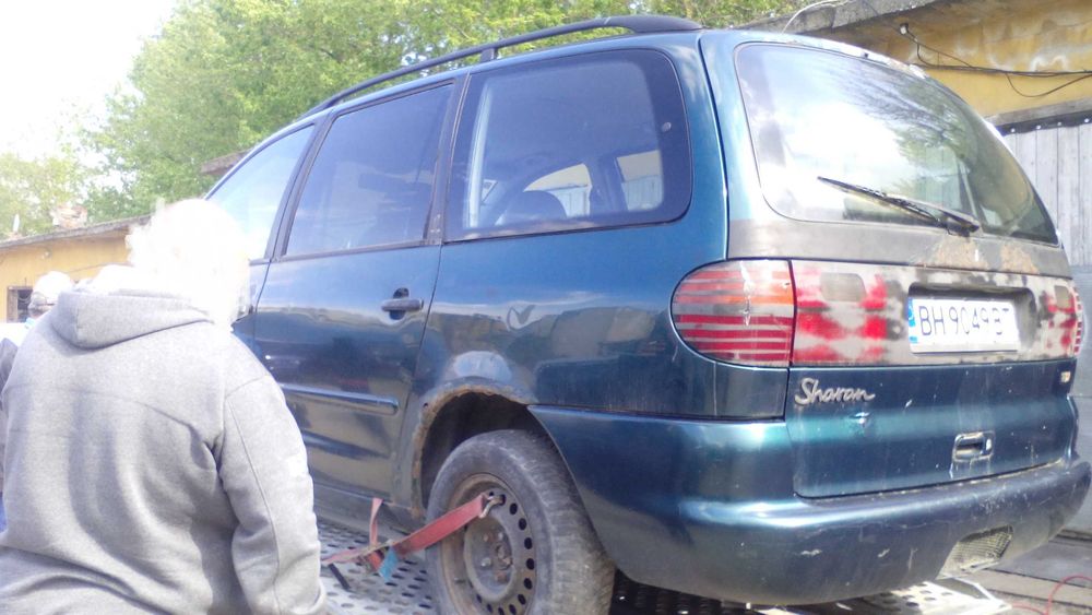 VW Sharan 1.9 TDI 90к.с AHU На Части