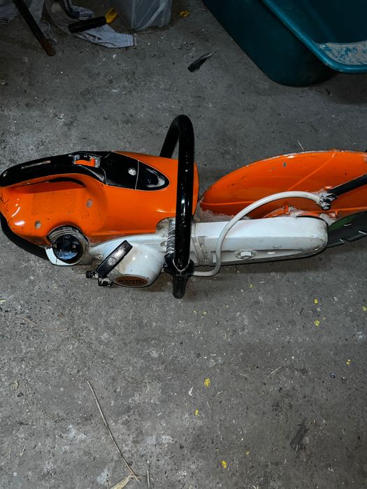 De vânzare Drujbă pavele sthill