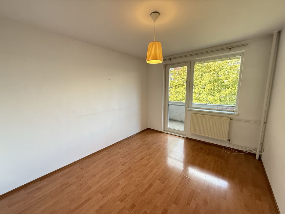 Apartament cu 3 camere , strada Transilvaniei