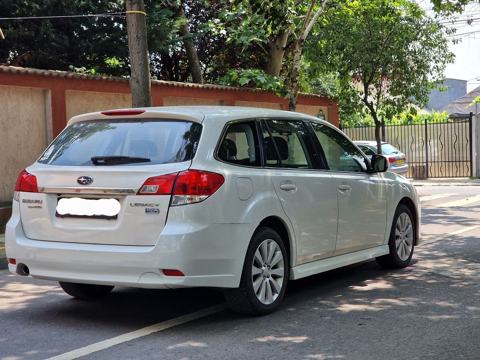 Subaru Legacy 2012 * Bate Motoru * 2.0 D 150 CP Euro 5 * AWD 4x4 * RO