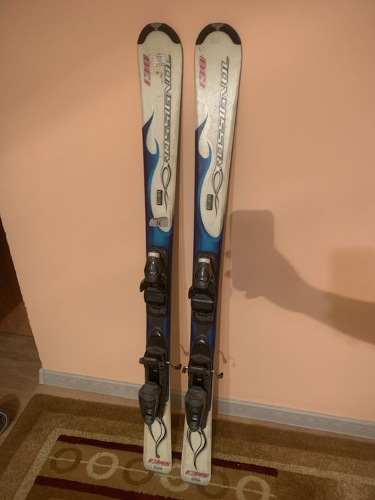 Продаю горные лыжи Rossignol