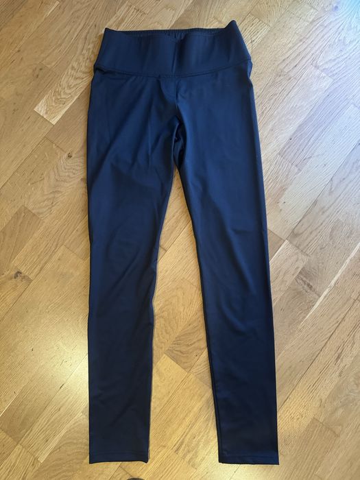 Colanti material calitativ