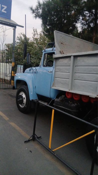 Zil 130 sotiladi srochna! 10500 $ kami bor