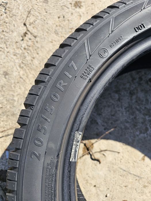 205 50 17 Dunlop m+s