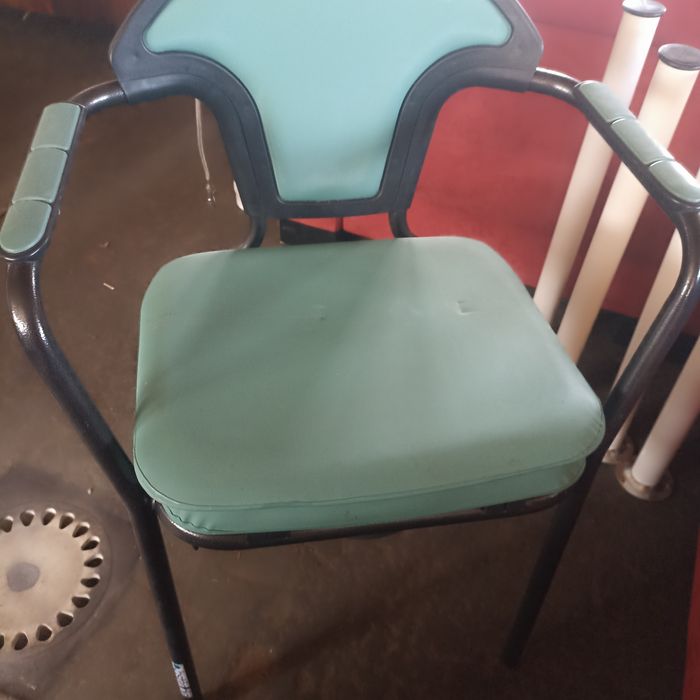 Toaleta mobila mobila tip scaun