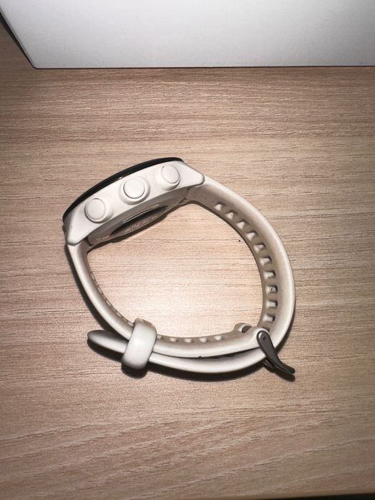 Смарт часы Garmin