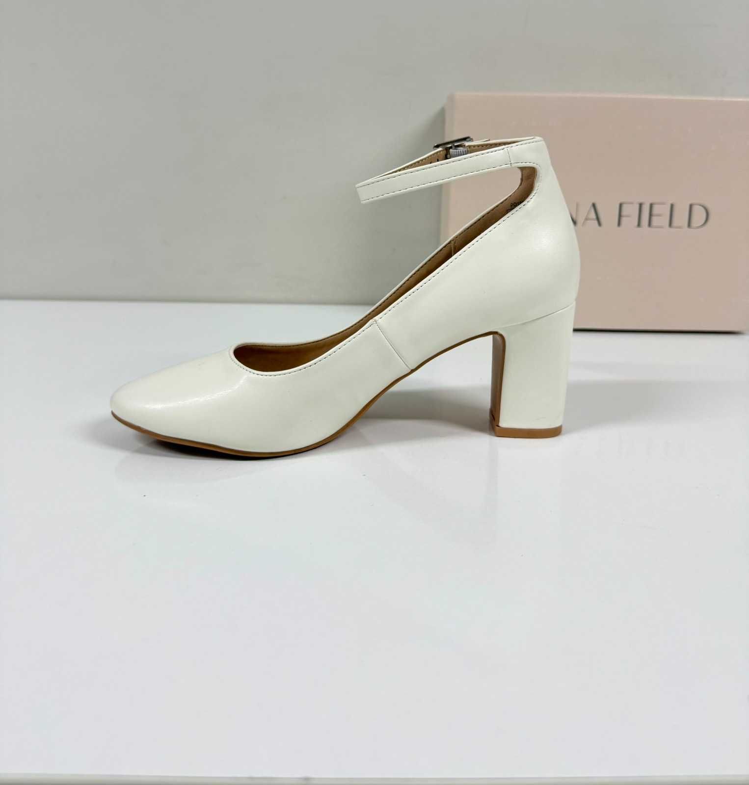 Anna Field COMFORT