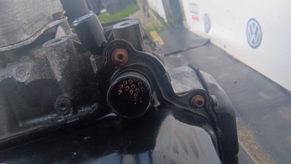 Cutie automata dsg passat b6 2.0 170 cp KDA 02E301103