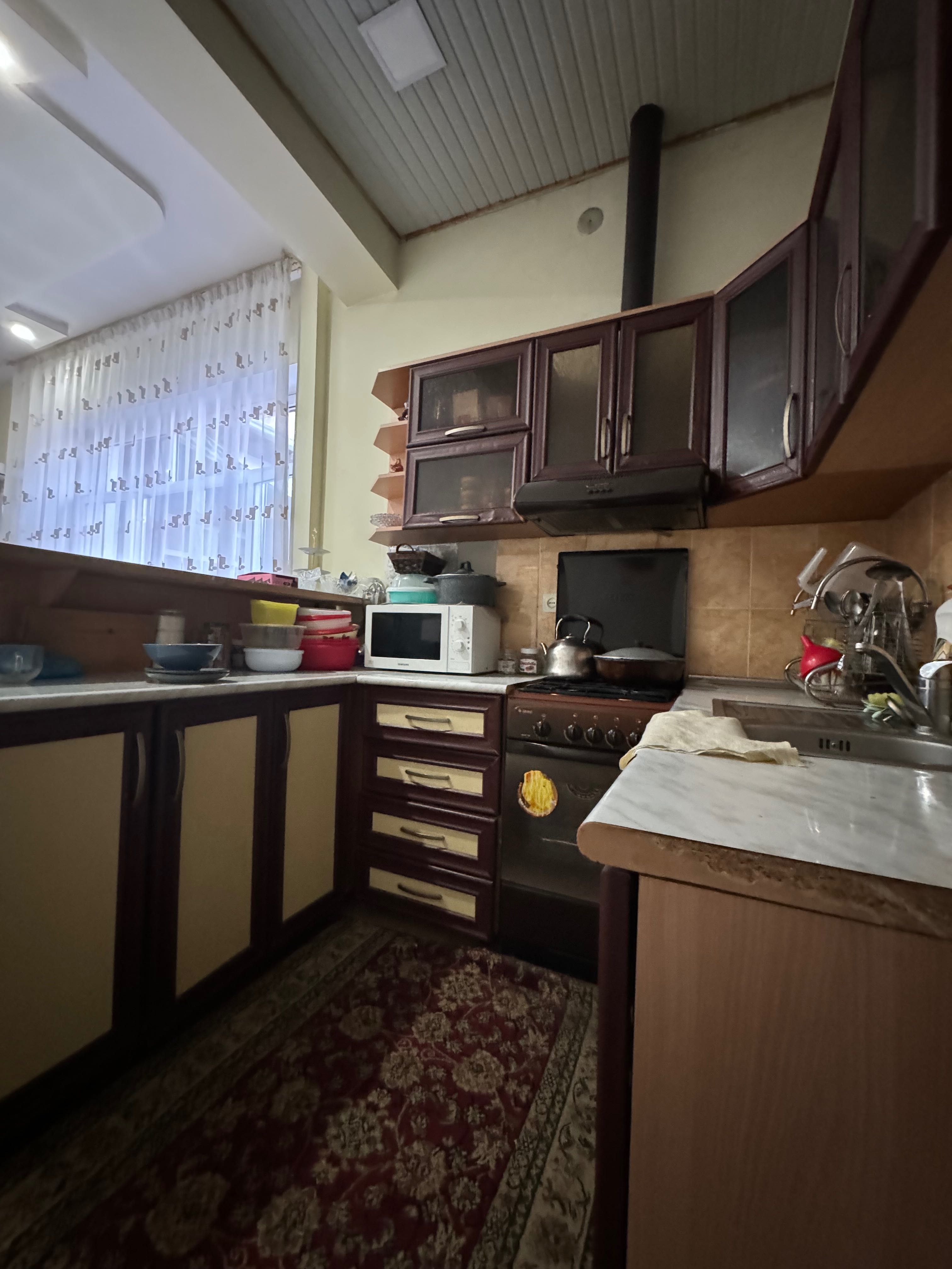 Срочно продается дом 4 сотки на Новомосковской, Дархан.