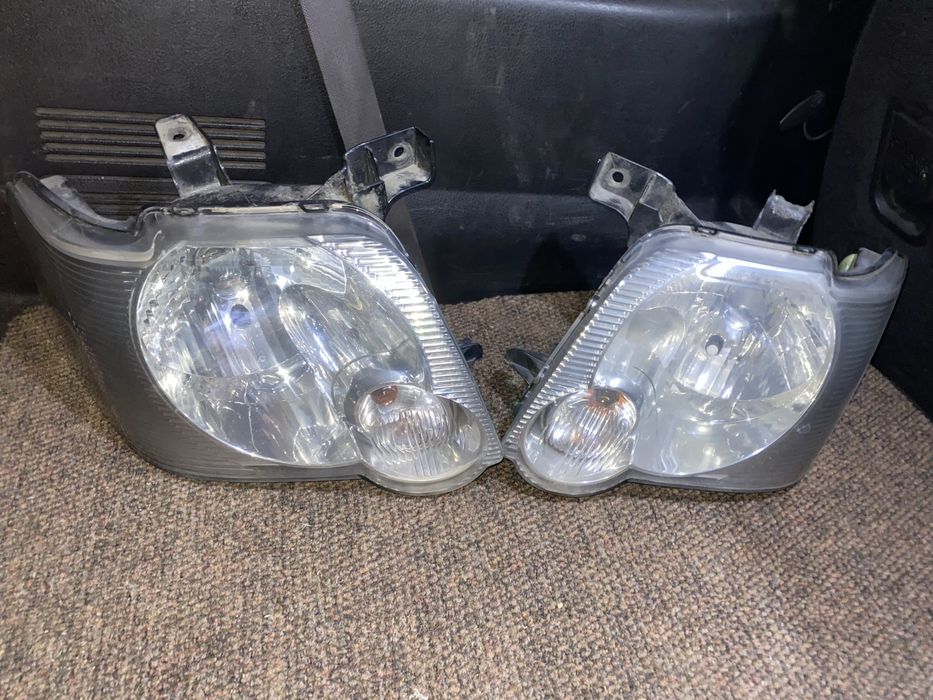 Фары Ford Exploler 4 поколение