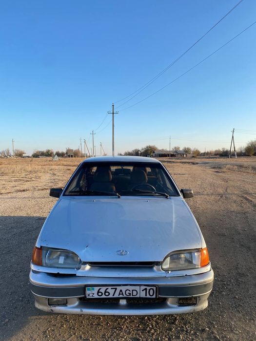 Lada ваз 2115.    .
