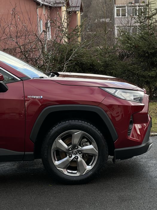 Toyota RAV4 2.5 Hybrid – 2019 – 104.000 km