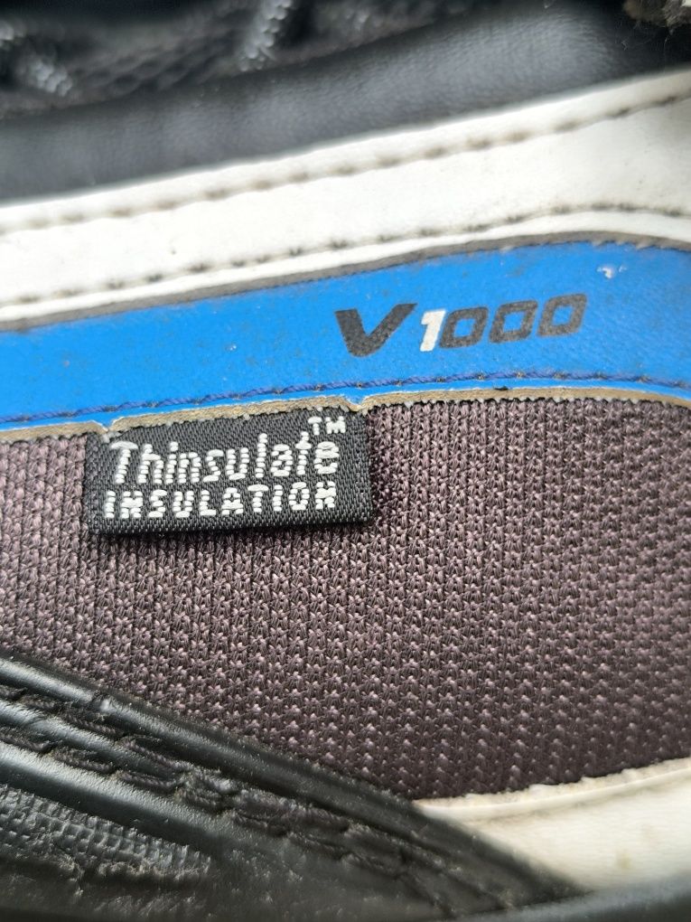 Кънки за лед V3 TEC