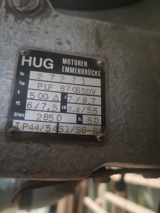 Vand Striebig 6220AV masina de taiat pe verticala