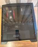 Геймърски компютър: GTX 1080, Intel i7-7700K, RAM 32 GB, SSD M.2 500GB