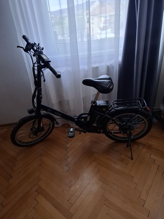 Bicicleta asistată electric an stare foarte bună pliabila  ușor de tra