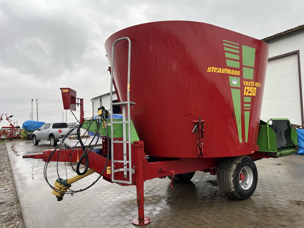 Remorca tehnologică/furajera Siloking/ Strautmann Verti-Mix 1250