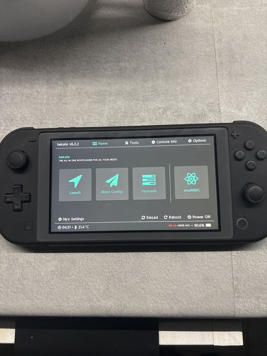 Switch Lite Console + 128GB Sd Card