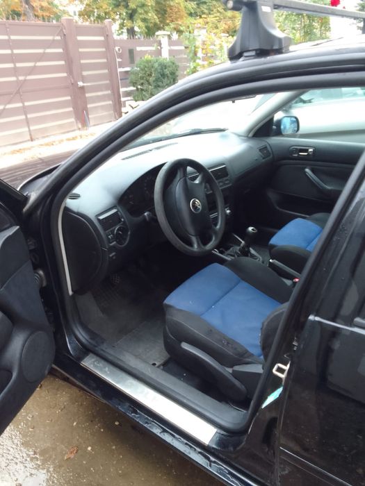 De vânzare VW Golf 4 (2000) motor 1.4, benzină + GPL