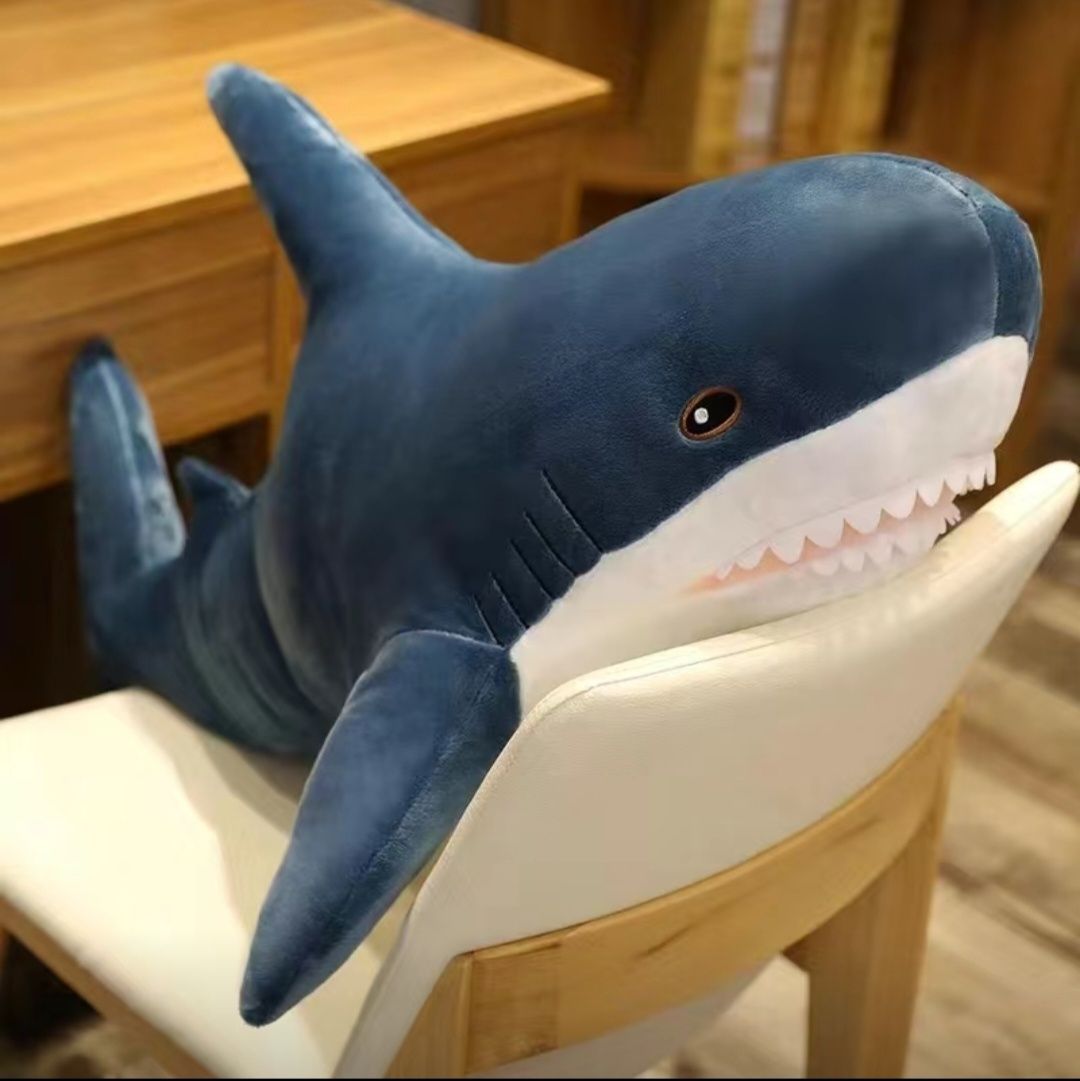 Плюшевая мягкая игрушка акула