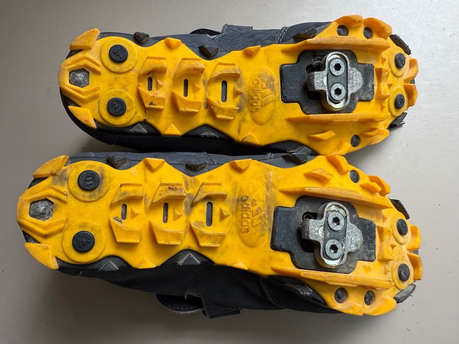 Incaltaminte bicicleta/ciclism Adidas nr 36,5 pantofi mountain bike