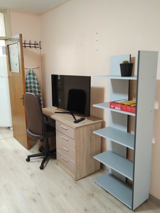 Închiriez Garsonieră Mobilată Utilată