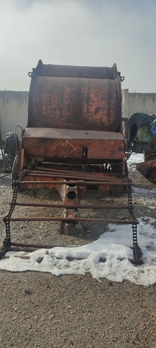 Продам рулонный пресс-подборщик