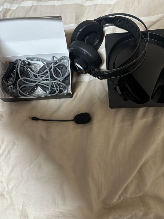 Геймърски слушалки Cougar VM410 IRON